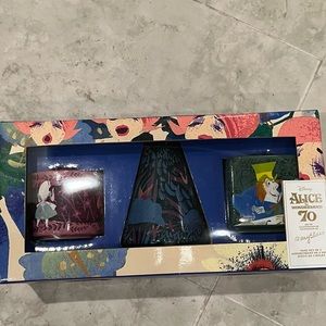 Alice in Wonderland by Mary Blair Vase Collection